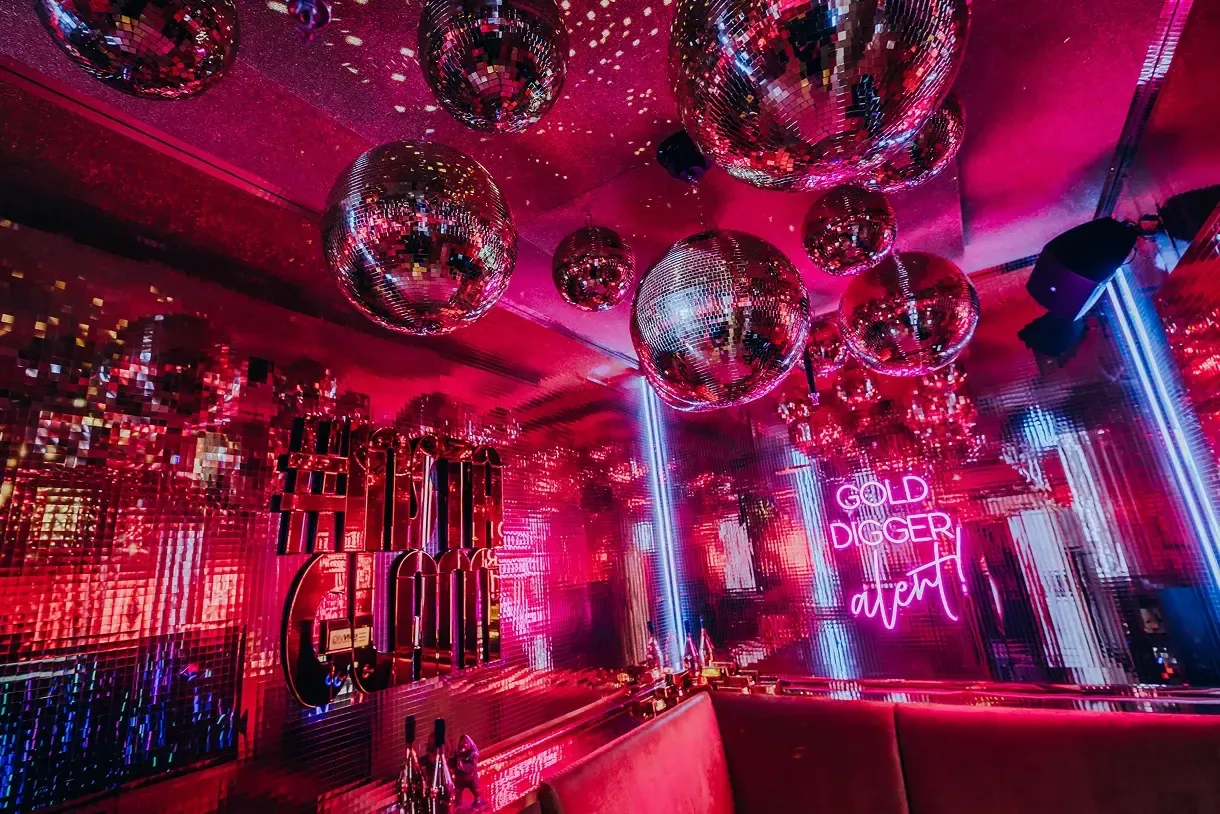 All in Bitcoin Slideshow image #1